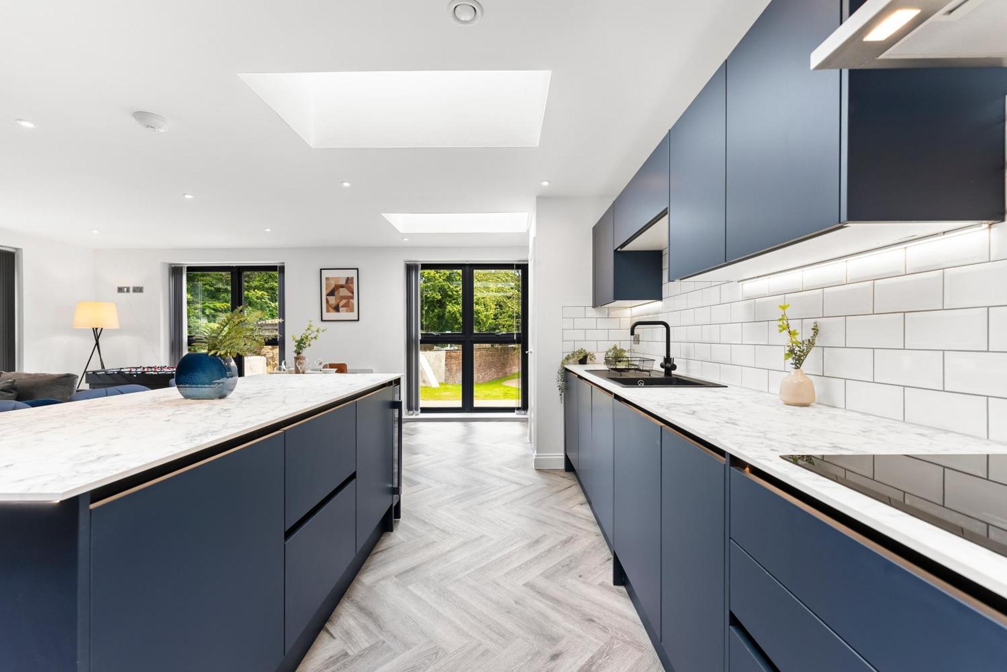 Stylish Large Leeds Apartment - Parking Екстер'єр фото
